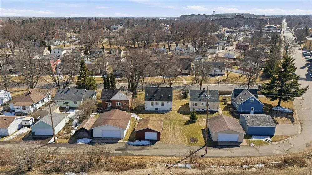 709 Michigan Street Hibbing, MN 55746