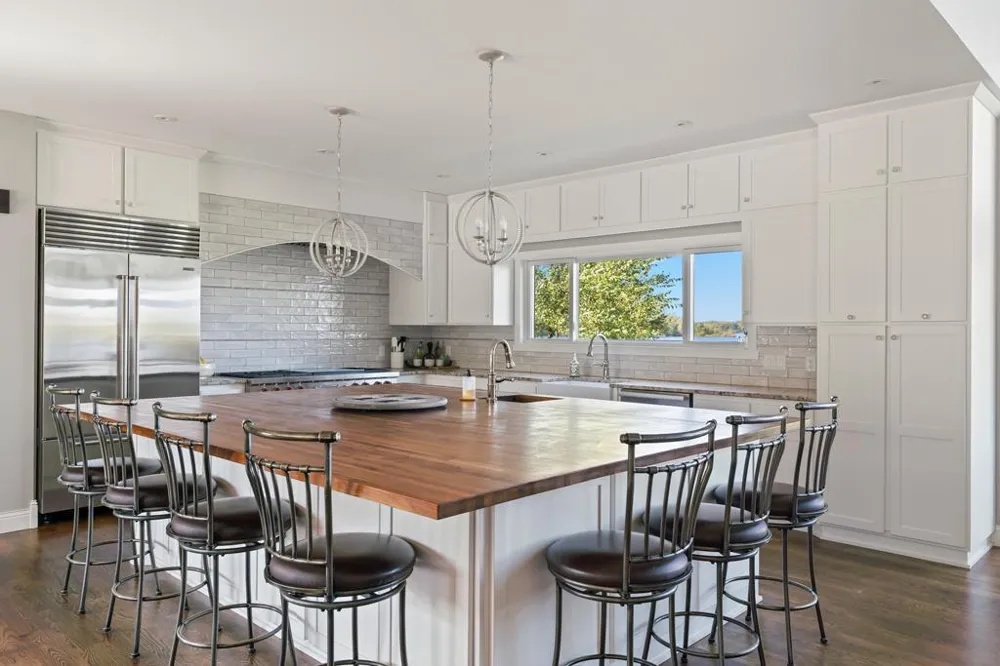 24357 Kennedy Drive Deerwood, MN 56444