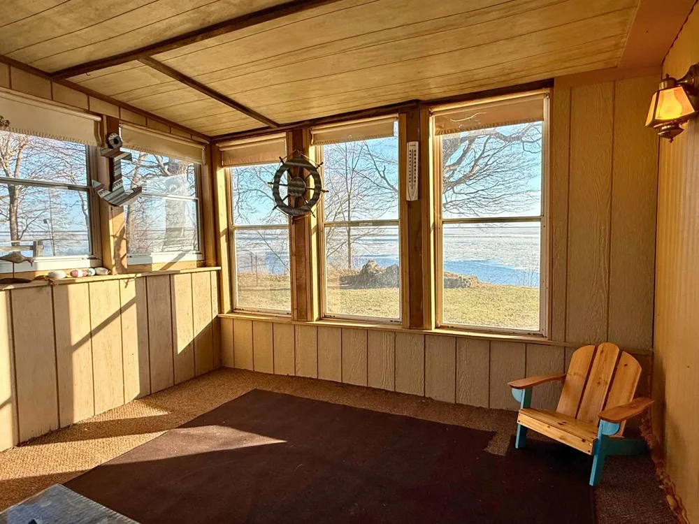 46315 Lucretia Lane Isle, MN 56342
