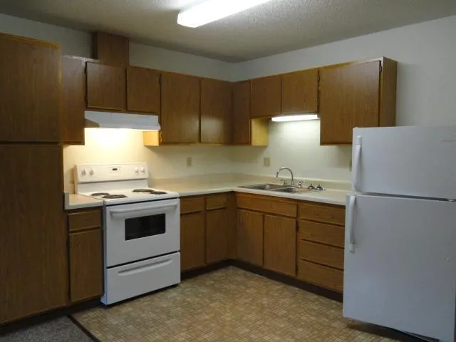 222 1st Avenue NE #5 Eagle Bend, MN 56446