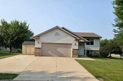 2300 22nd Drive SW