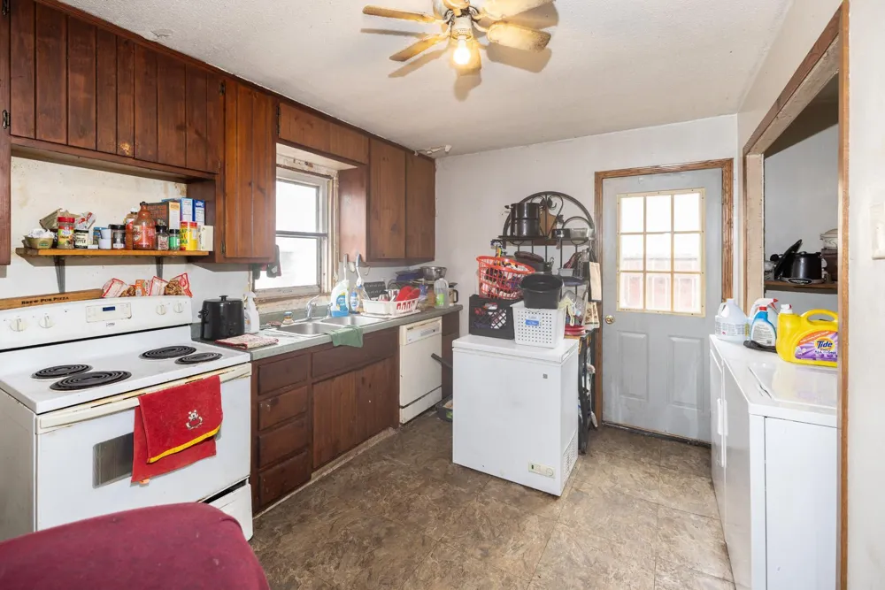 602 1st Street Hawley, MN 56549