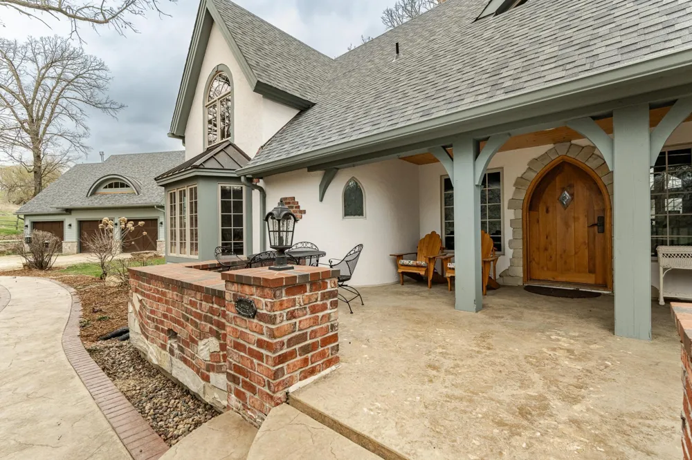 13345 25th Avenue NW Oronoco, MN 55960