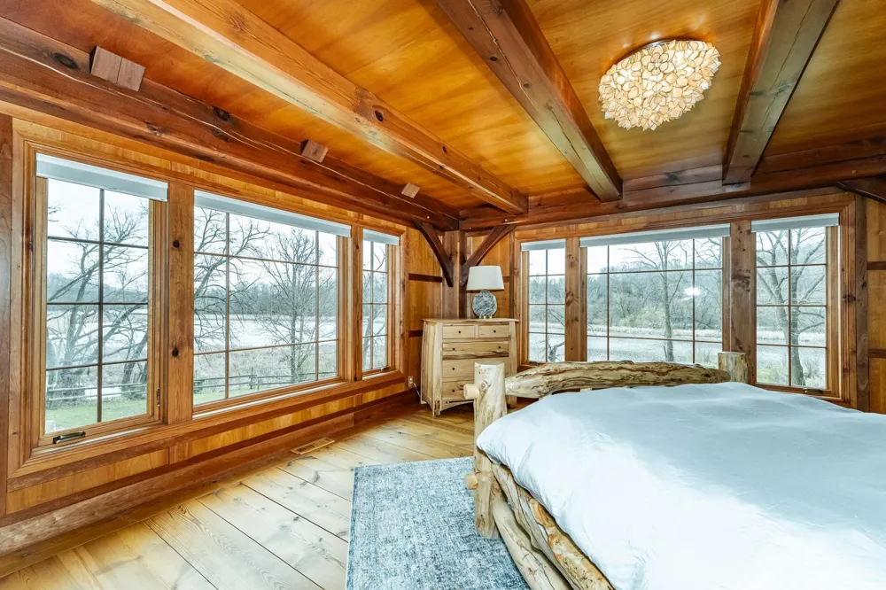 13345 25th Avenue NW Oronoco, MN 55960