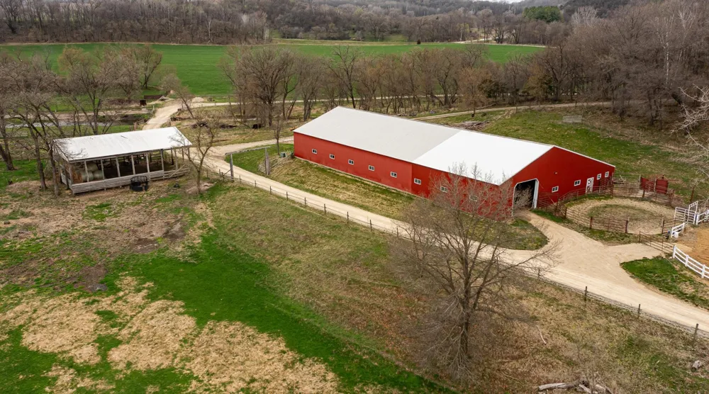 13345 25th Avenue NW Oronoco, MN 55960