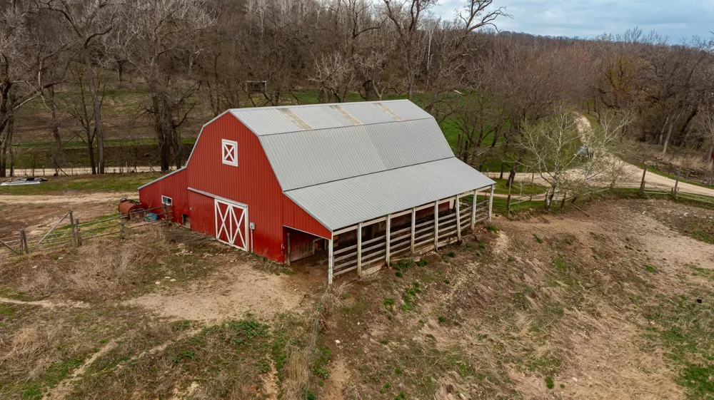 13345 25th Avenue NW Oronoco, MN 55960