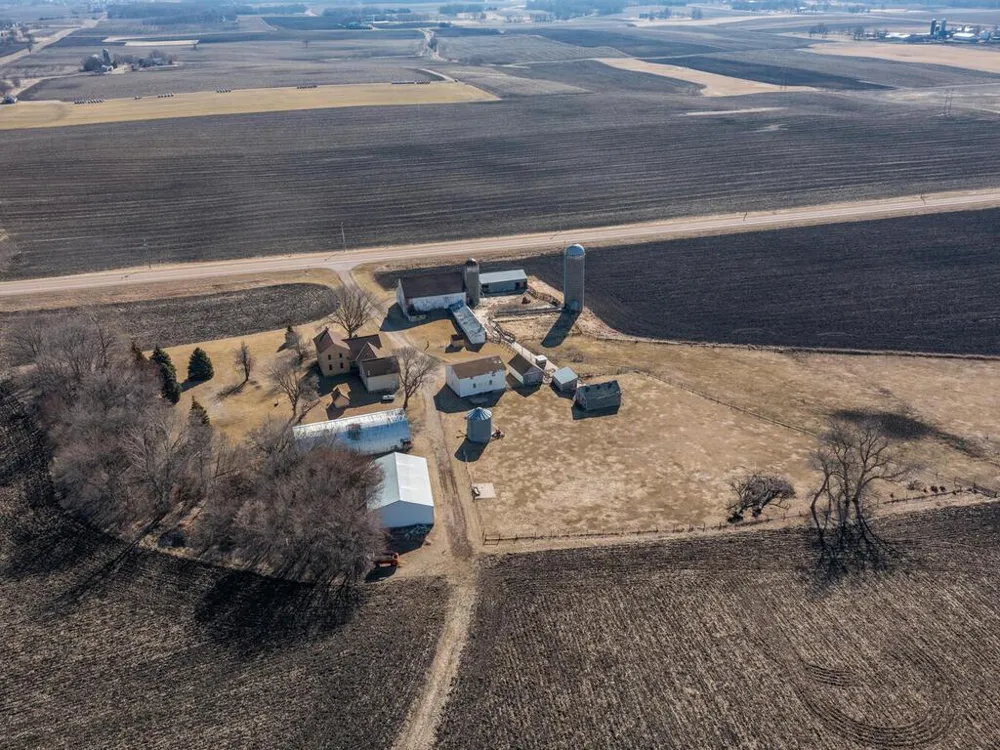 13550 County Road 51 Cologne, MN 55322