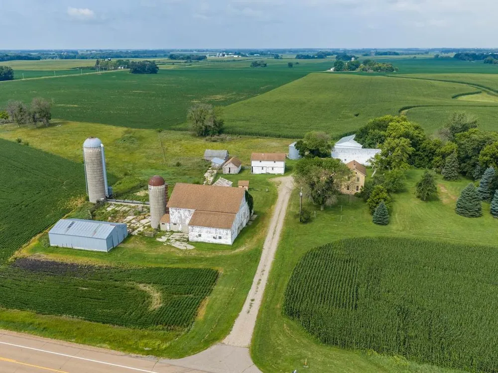13550 County Road 51 Cologne, MN 55322