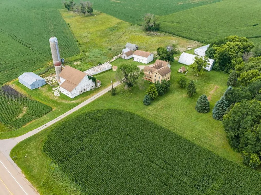 13550 County Road 51 Cologne, MN 55322