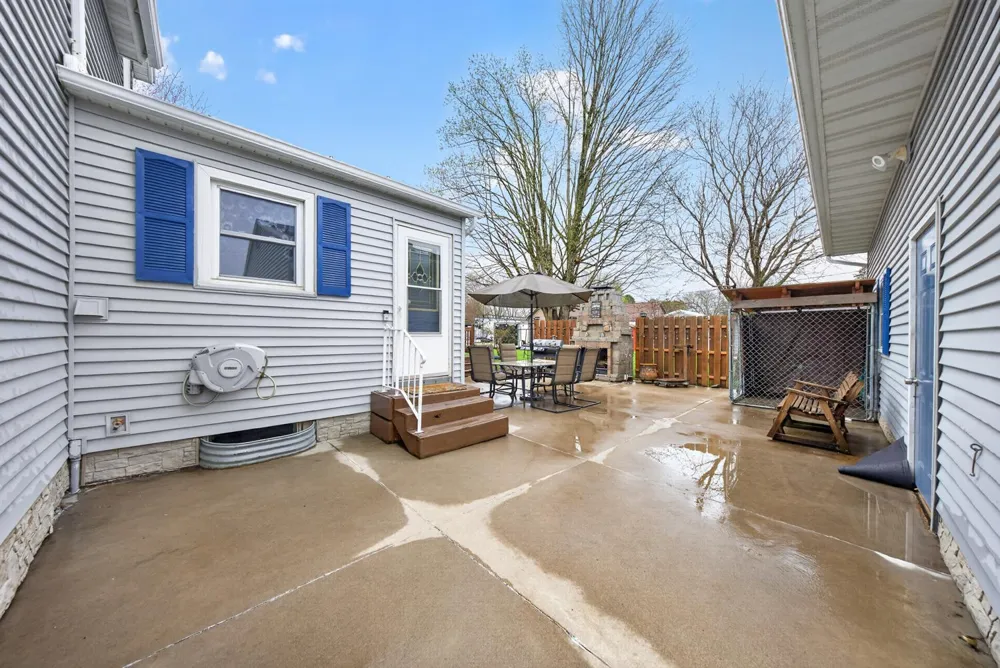 240 Main Street W Elgin, MN 55932