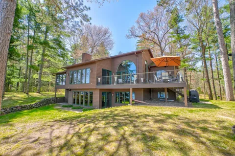 8048 County Hwy K