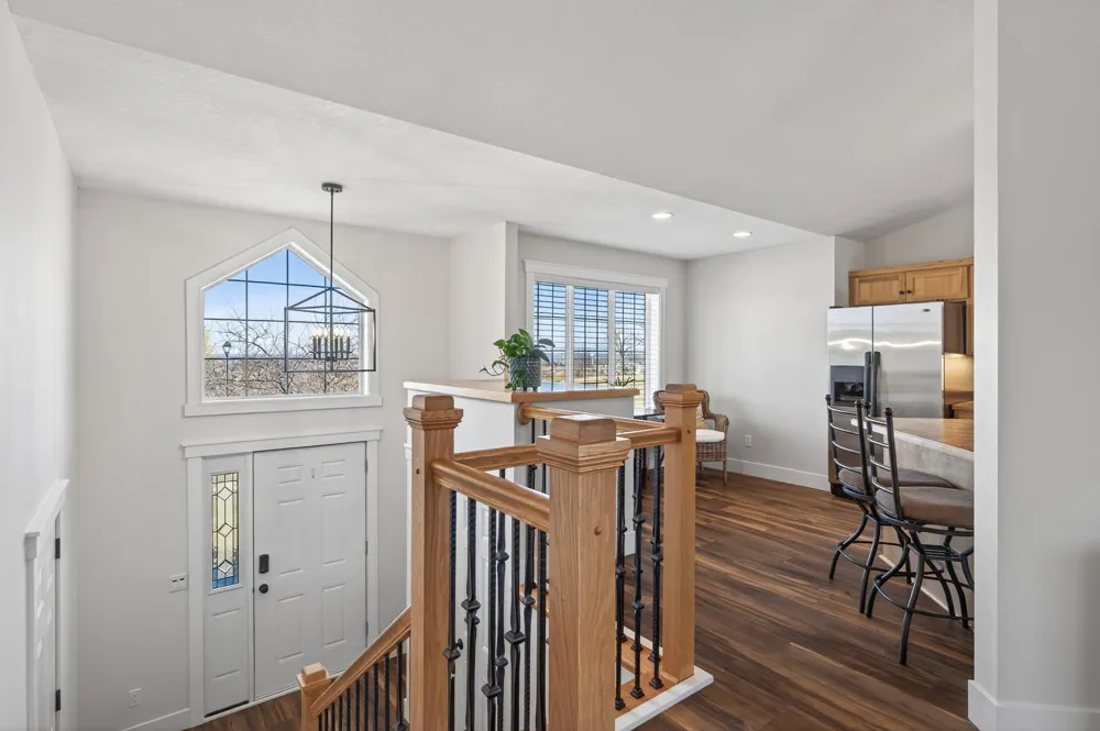 929 Farmers Ridge Trail Belle Plaine, MN 56011