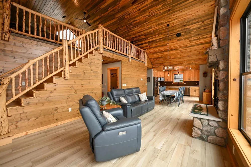 1203 Peterson Trail Spooner, WI 54801