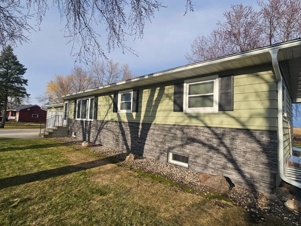 306 Enterprise Drive Mooreton, ND 58061