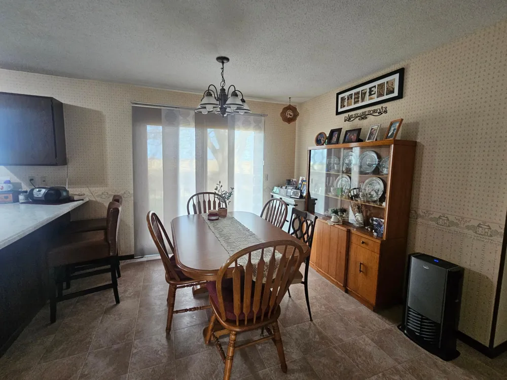 306 Enterprise Drive Mooreton, ND 58061