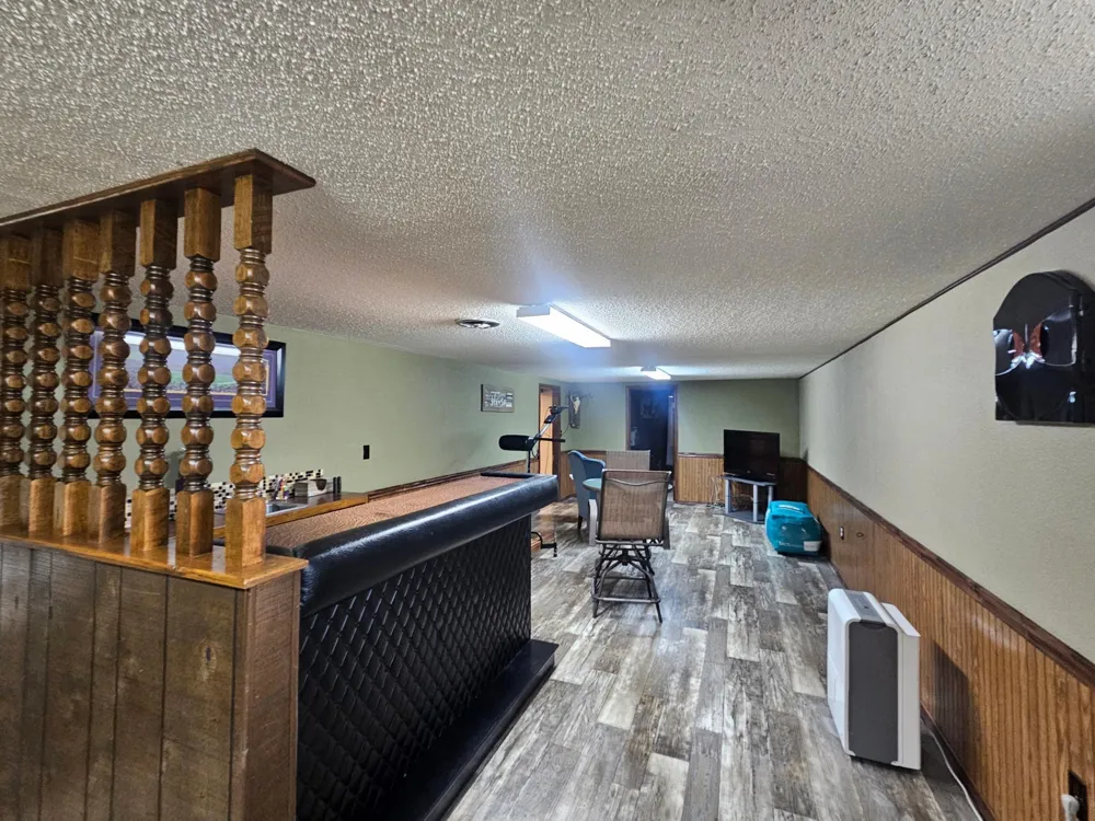 306 Enterprise Drive Mooreton, ND 58061