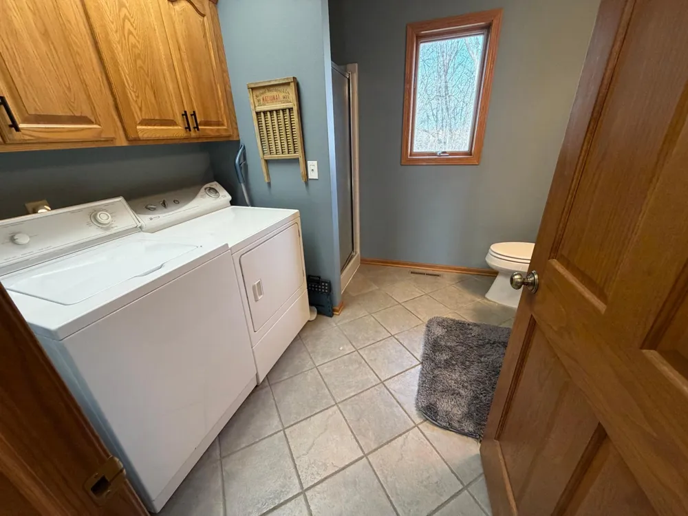 16612 670th Avenue Alden, MN 56009