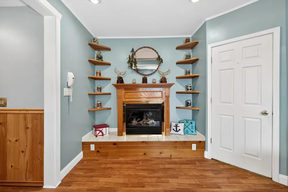 202 3rd Avenue SE Barnesville, MN 56514