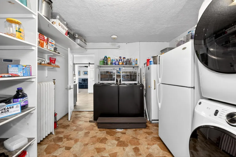 202 3rd Avenue SE Barnesville, MN 56514