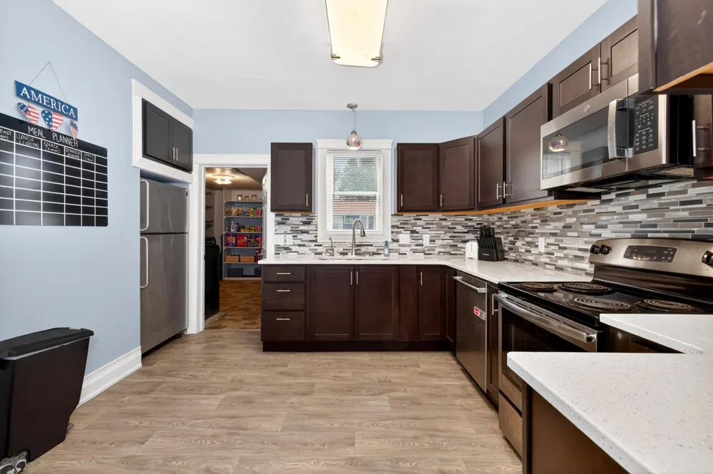 202 3rd Avenue SE Barnesville, MN 56514