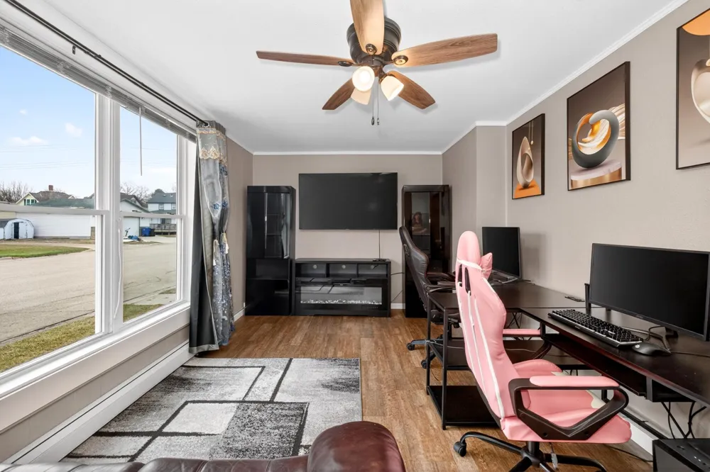 202 3rd Avenue SE Barnesville, MN 56514