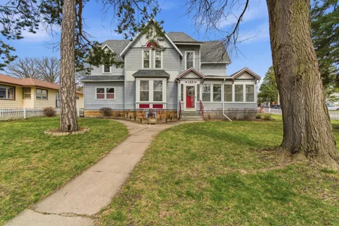 125 E 2nd Street
