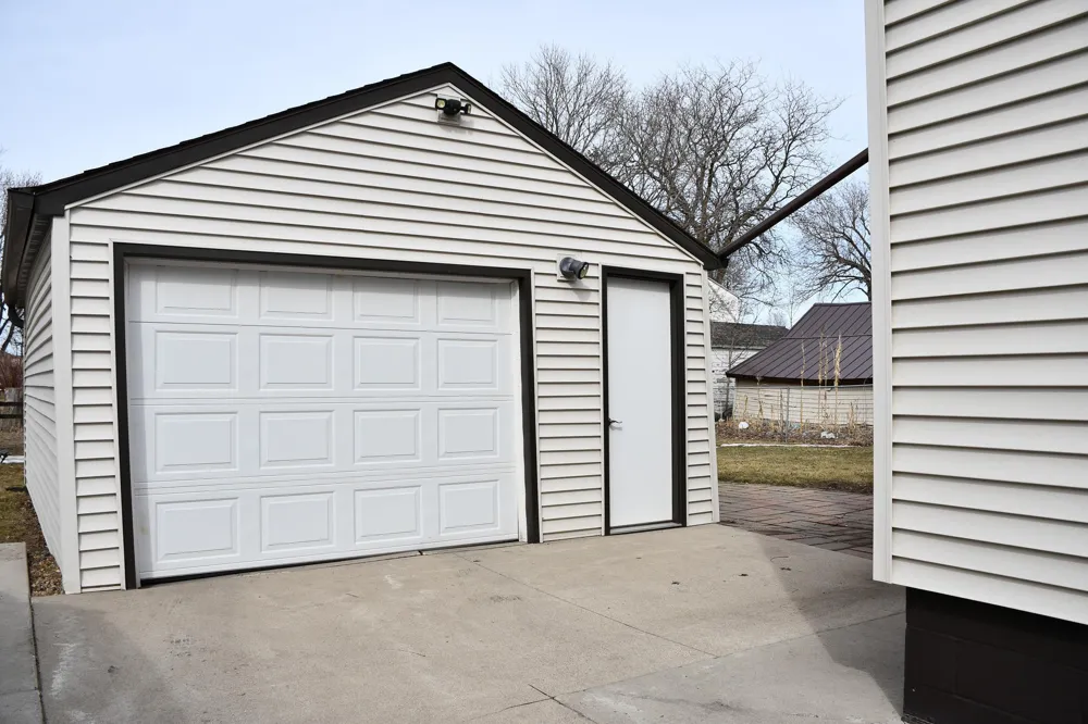 1539 Dover Street Worthington, MN 56187