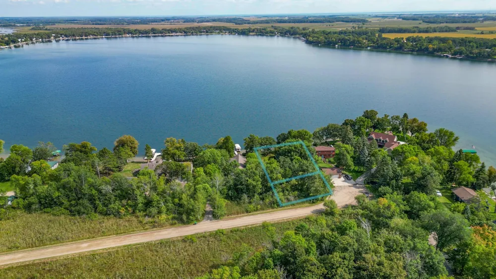 32352 330th Avenue Richville, MN 56576