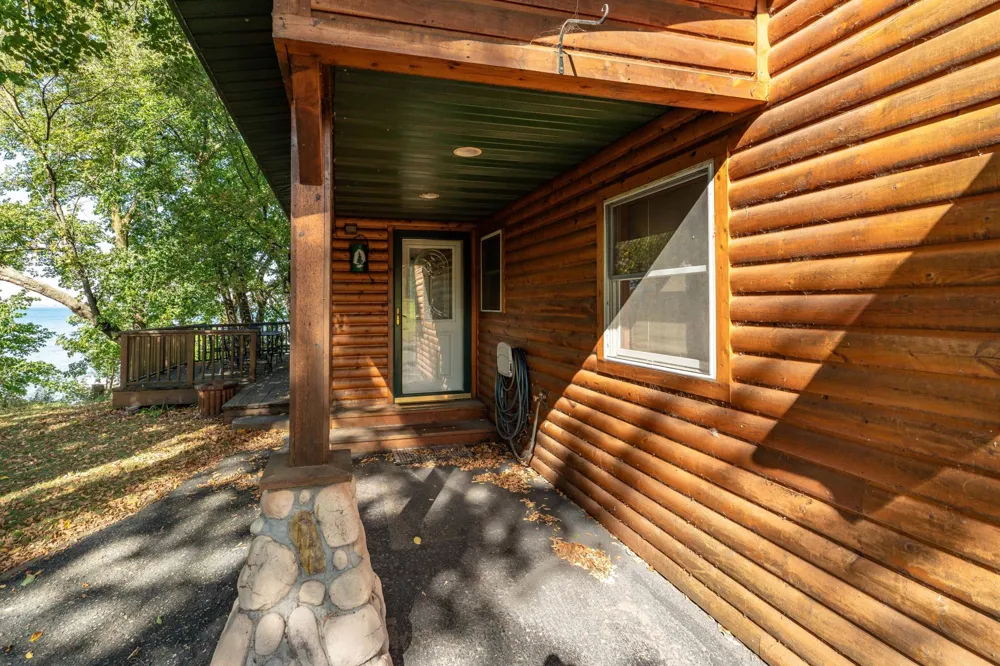 22127 Statesboro Drive Battle Lake, MN 56524