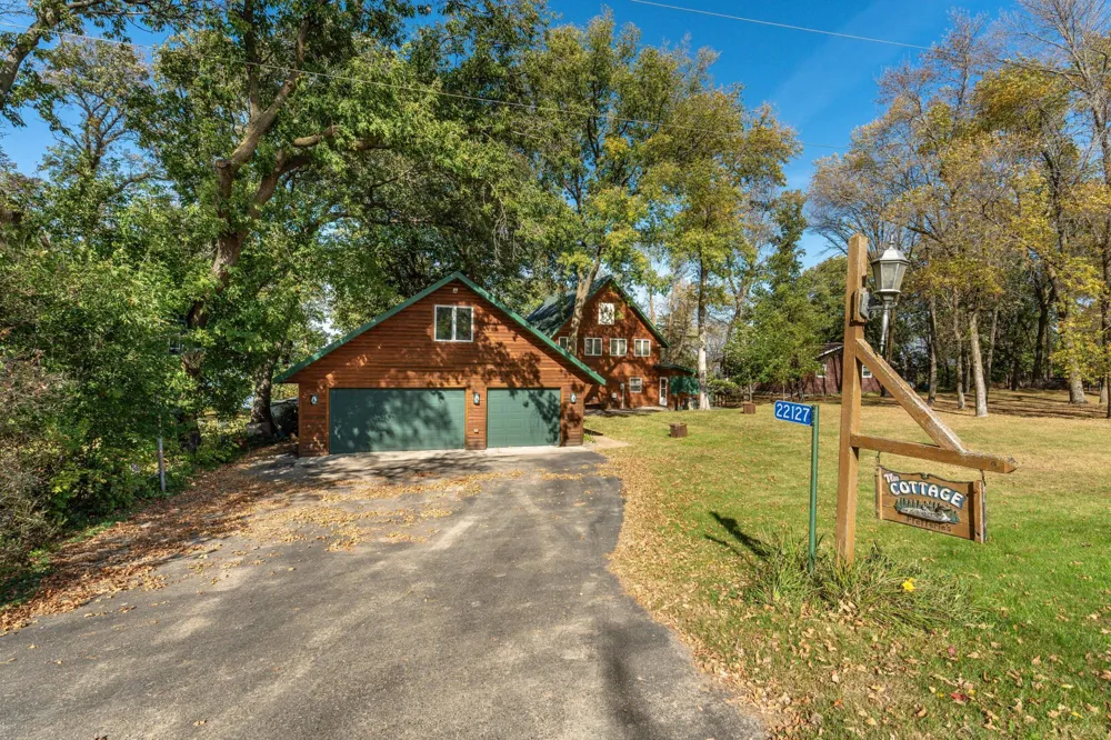 22127 Statesboro Drive Battle Lake, MN 56524