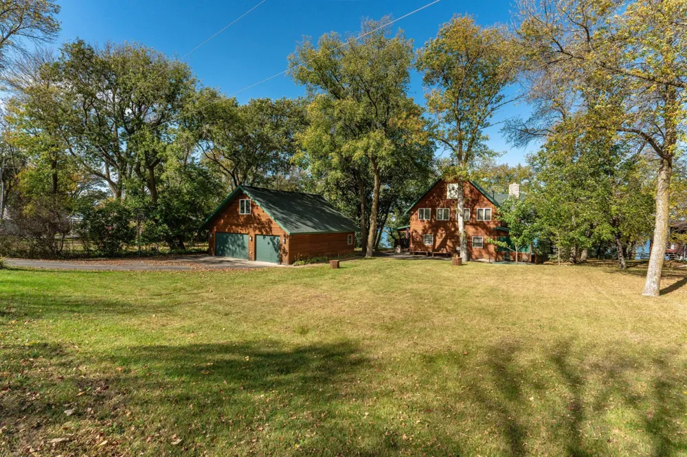22127 Statesboro Drive Battle Lake, MN 56524