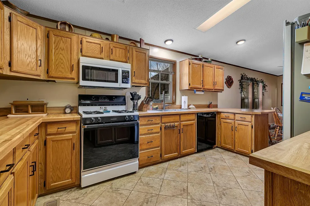 10065 Amigo Trail Grey Eagle, MN 56336