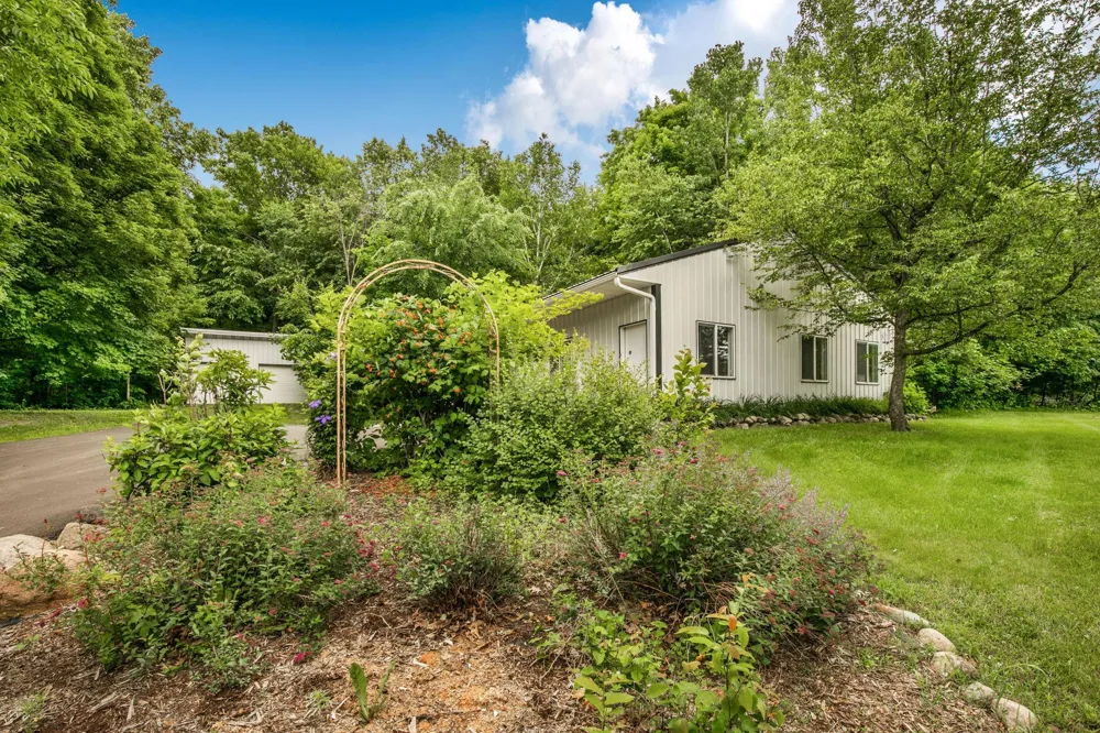 10065 Amigo Trail Grey Eagle, MN 56336