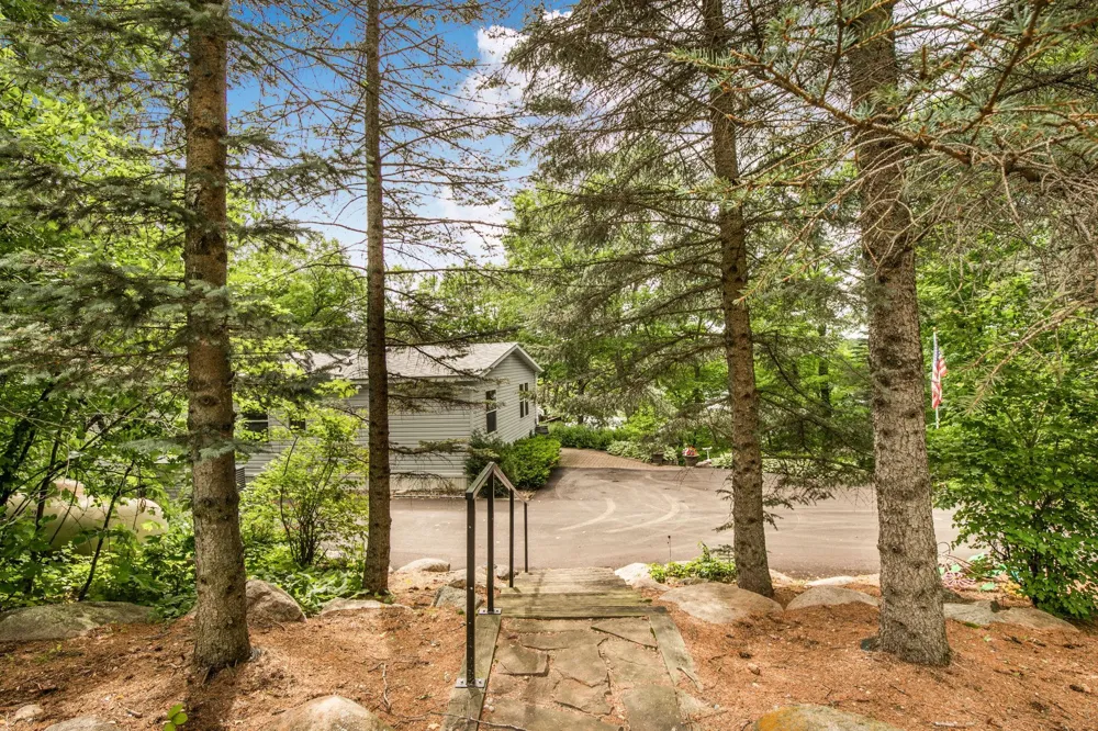10065 Amigo Trail Grey Eagle, MN 56336
