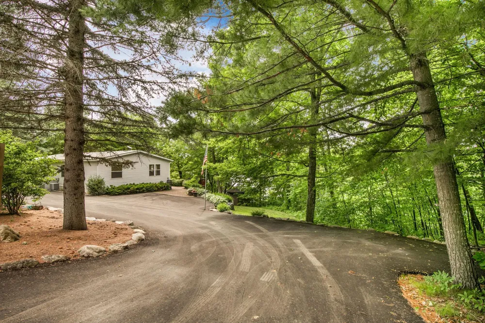 10065 Amigo Trail Grey Eagle, MN 56336