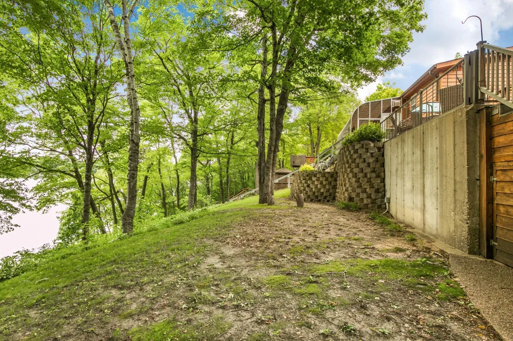 10065 Amigo Trail Grey Eagle, MN 56336