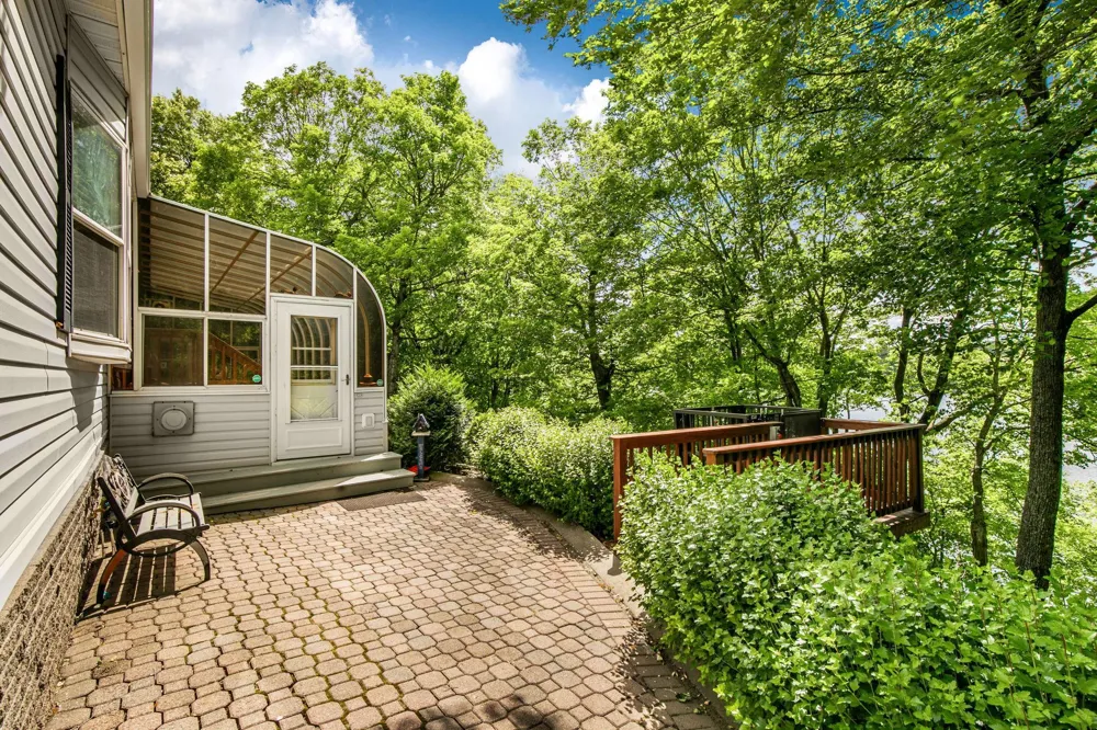 10065 Amigo Trail Grey Eagle, MN 56336