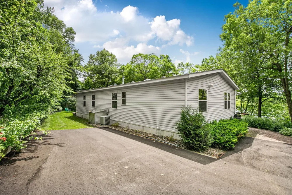 10065 Amigo Trail Grey Eagle, MN 56336
