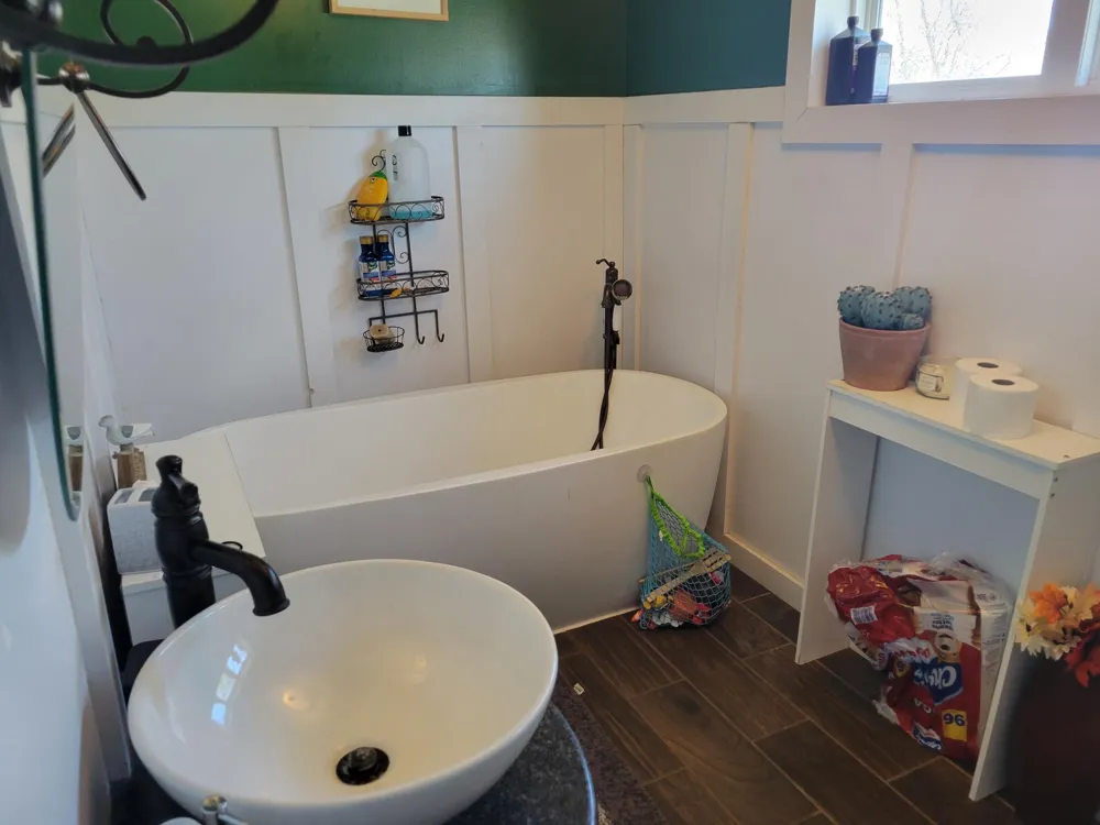 933 Labree Avenue Thief River Falls, MN 56701