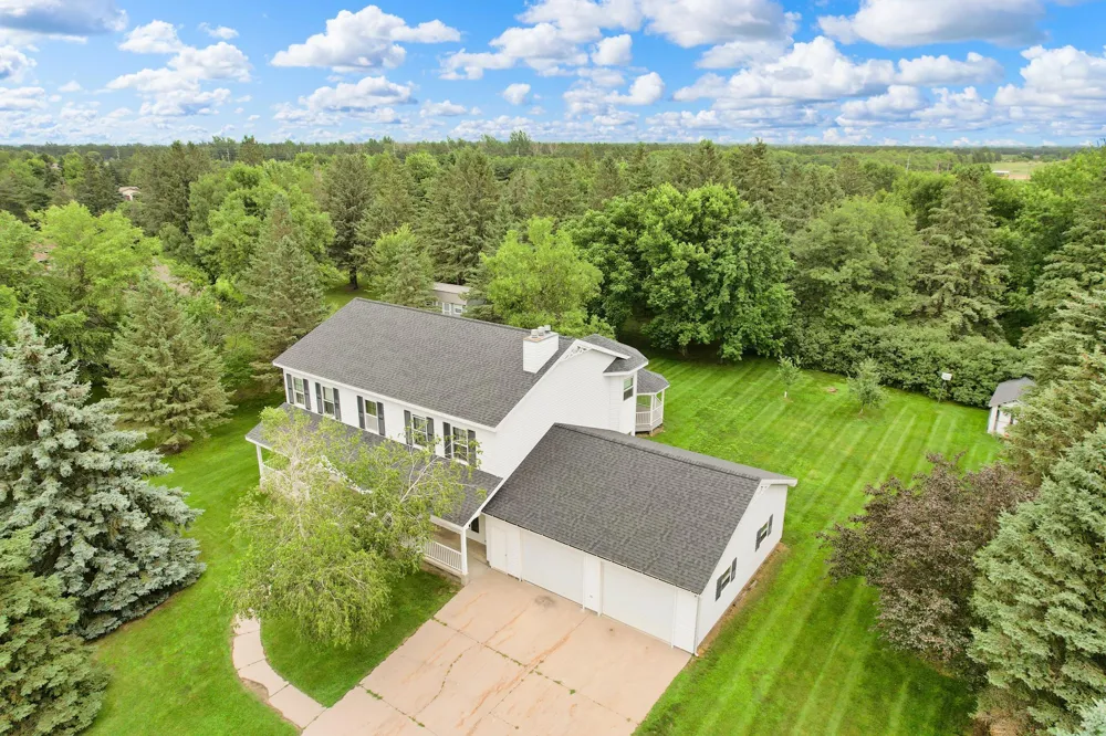 604 Pine Needle Drive Perham, MN 56573