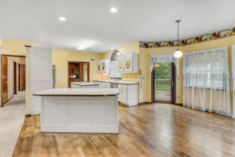 604 Pine Needle Drive Perham, MN 56573