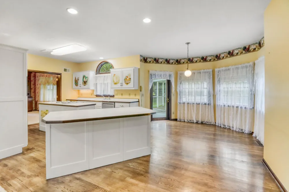 604 Pine Needle Drive Perham, MN 56573