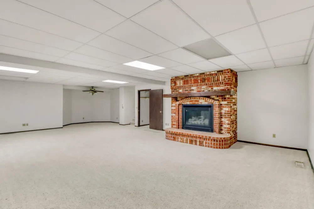 604 Pine Needle Drive Perham, MN 56573