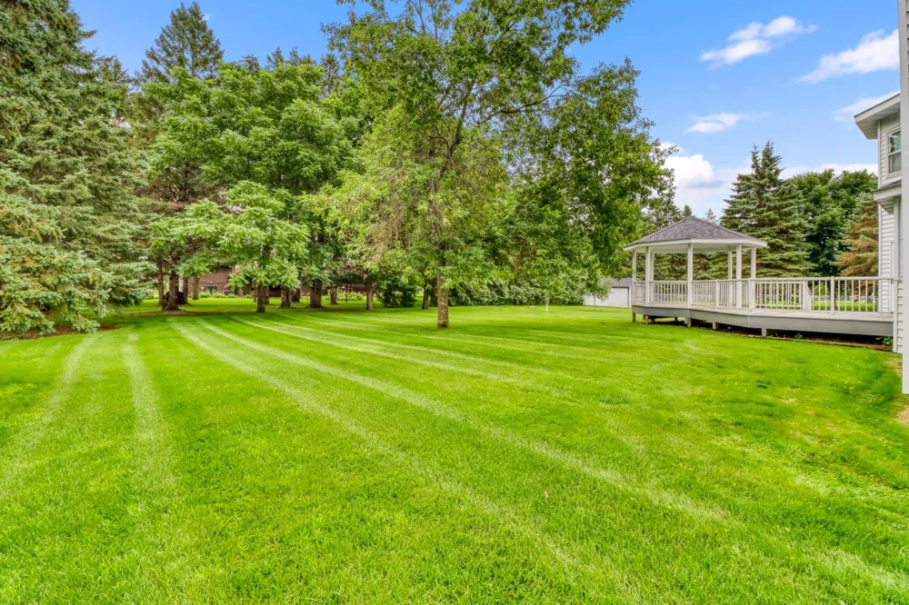 604 Pine Needle Drive Perham, MN 56573