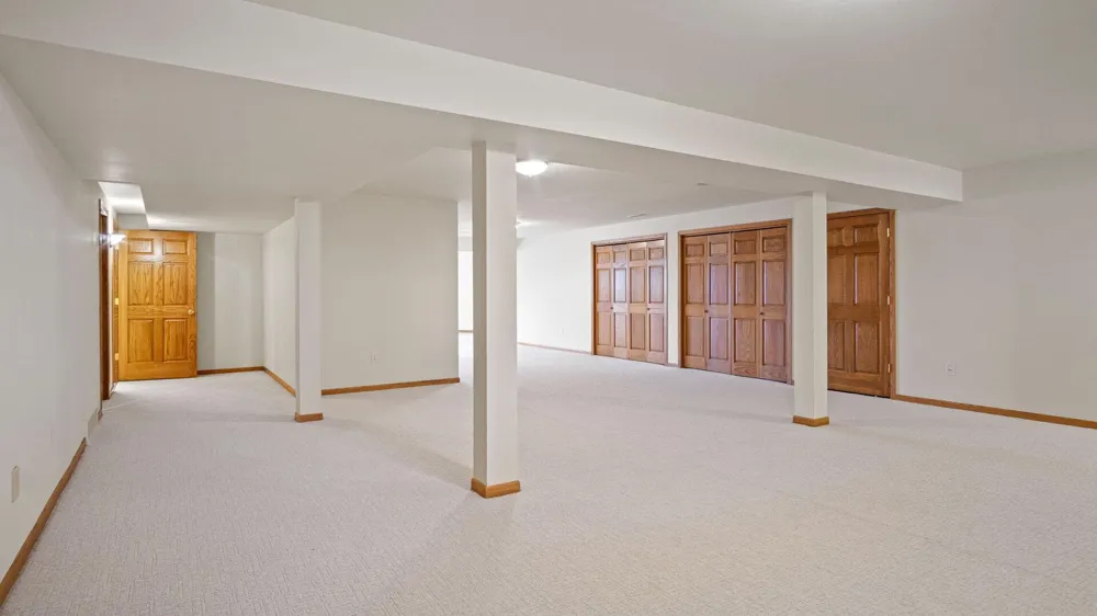 E5110 Interlachen Boulevard Eleva, WI 54738