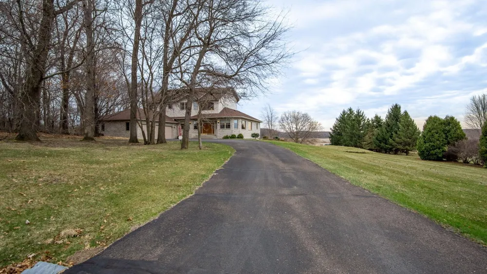 E5110 Interlachen Boulevard Eleva, WI 54738