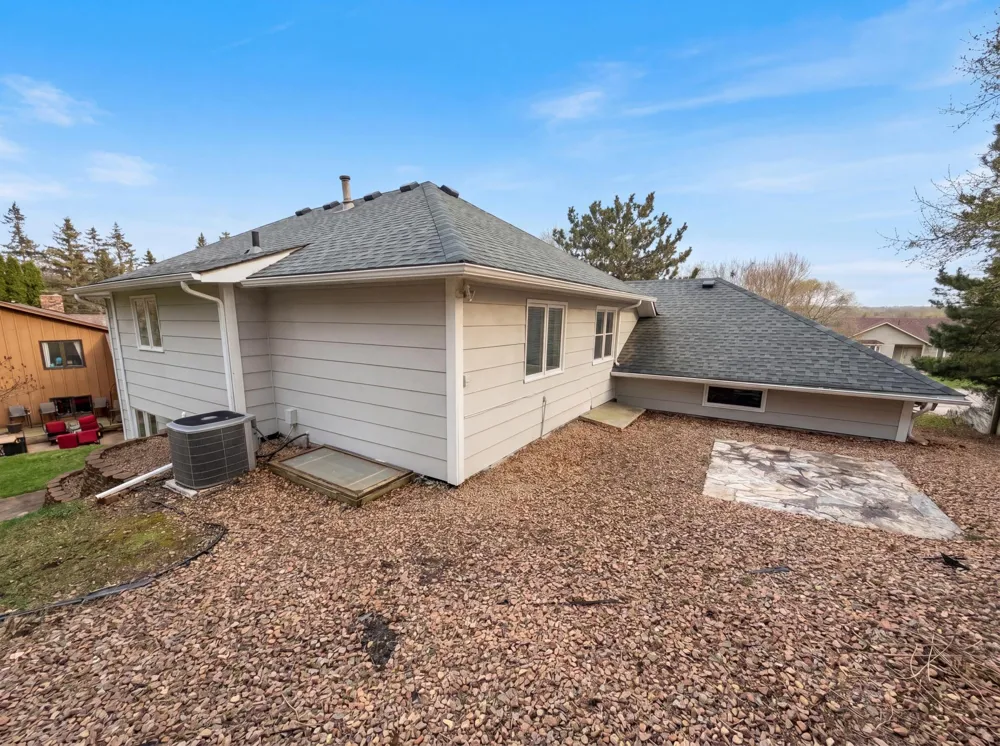 6475 Grandview Drive Eden Prairie, MN 55346