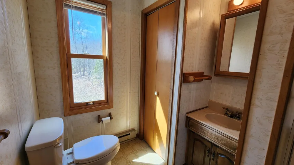 8582 W Graves Lake Road NE Remer, MN 56672
