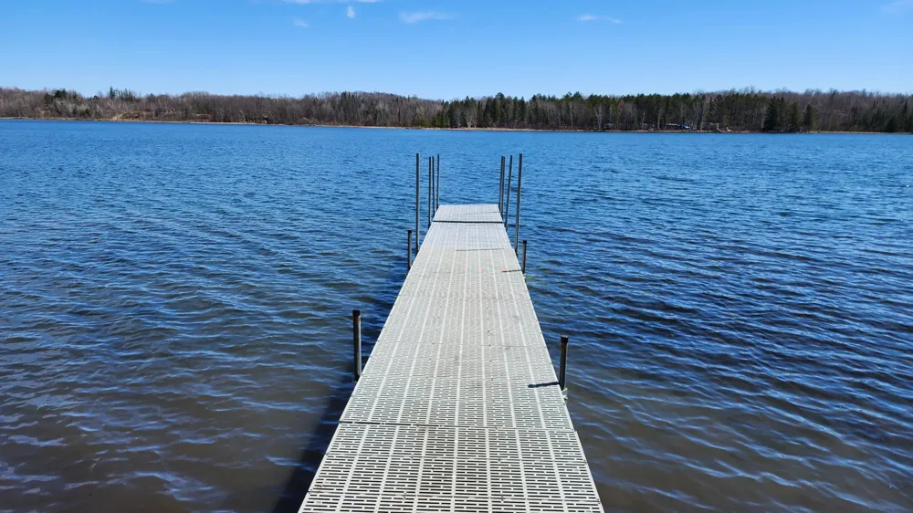 8582 W Graves Lake Road NE Remer, MN 56672