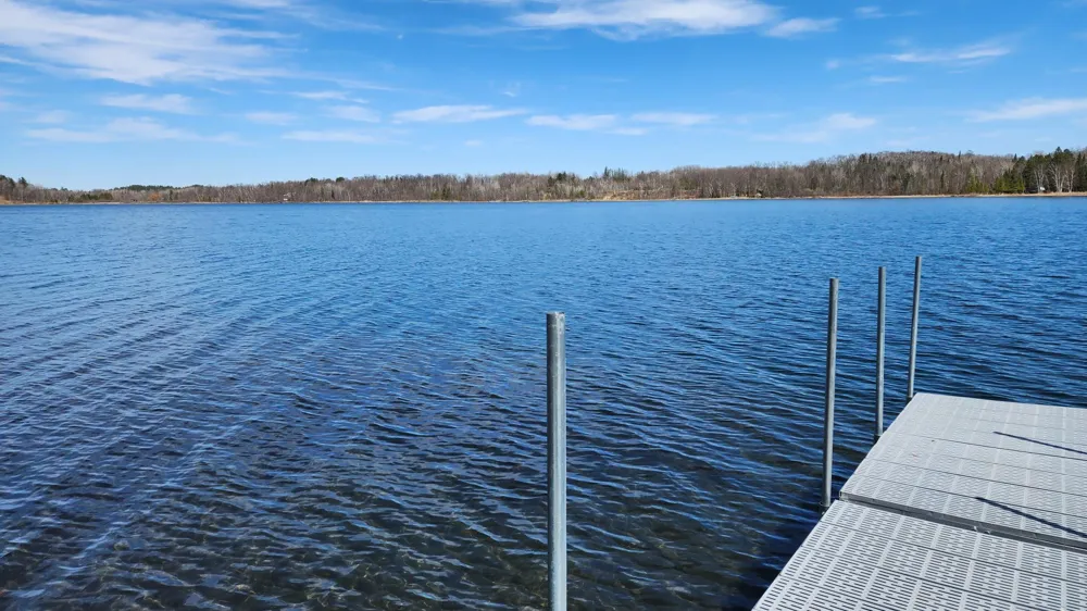 8582 W Graves Lake Road NE Remer, MN 56672